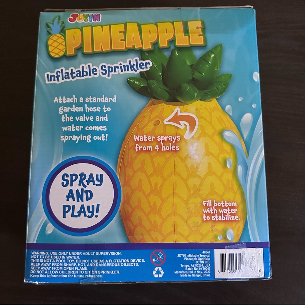 Inflatable Tropical Pineapple Yard Sprinkler By Joyin 35” Tall Sprays Water Fun